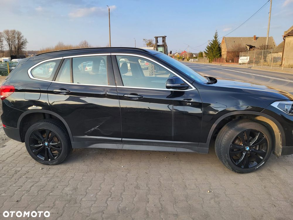 BMW X1 sDrive16d Advantage - 4
