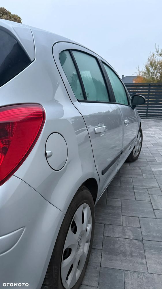 Opel Corsa - 24