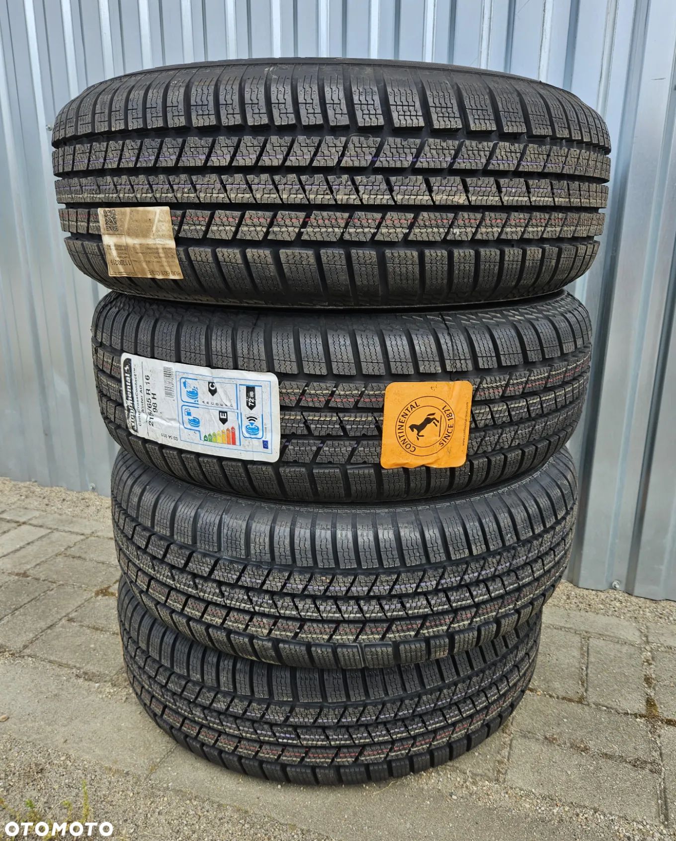 4 x OPONY CONTINENTAL CrossContact Winter 215/65/16 R16 98H. - 1
