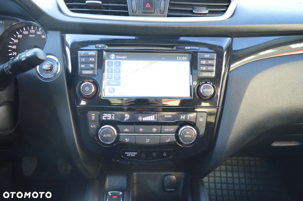 Nissan Qashqai 1.6 DIG-T 360 - 16