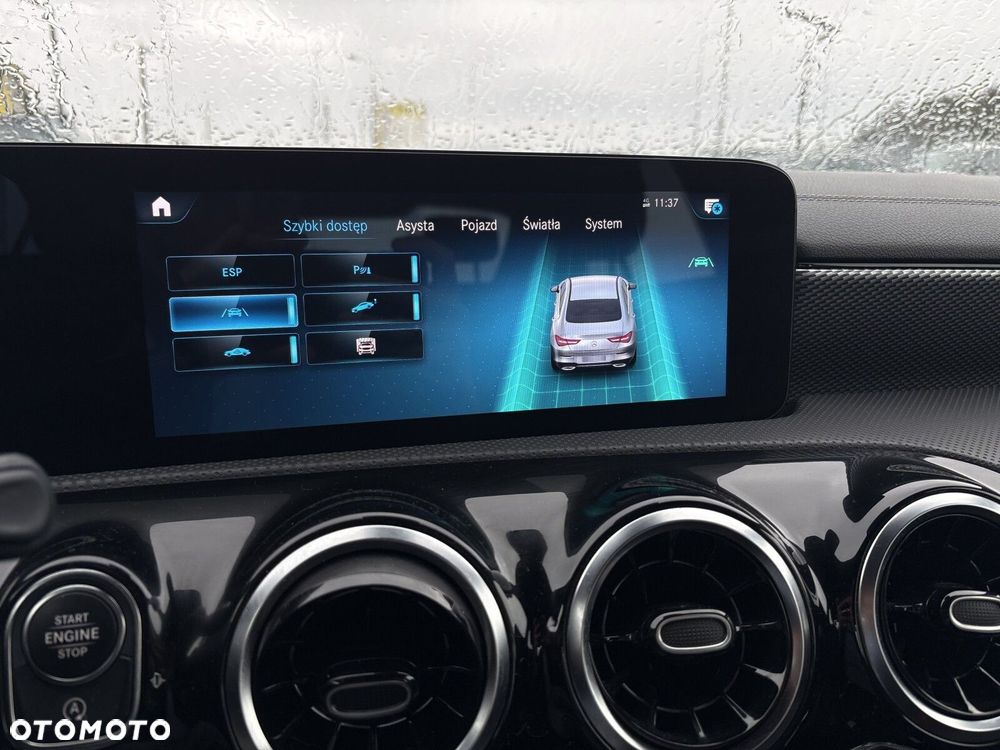 Mercedes-Benz CLA 200 7G-DCT - 23