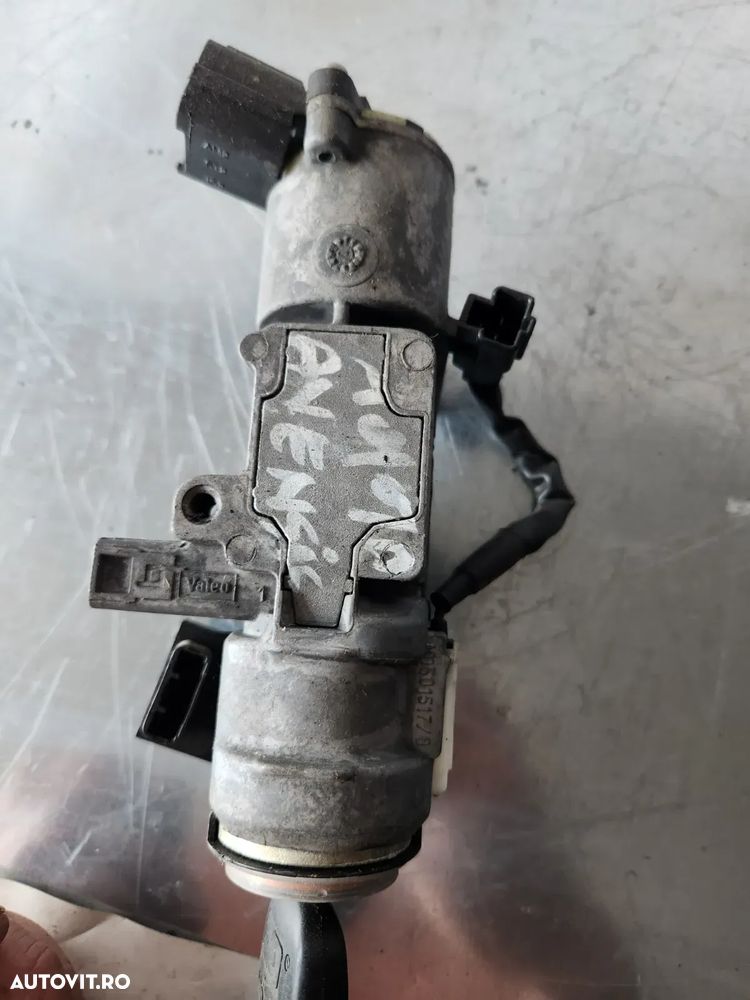 Contact Cu Cheie Toyota Avensis An 2003-2004-2005-2006-2007 - 6