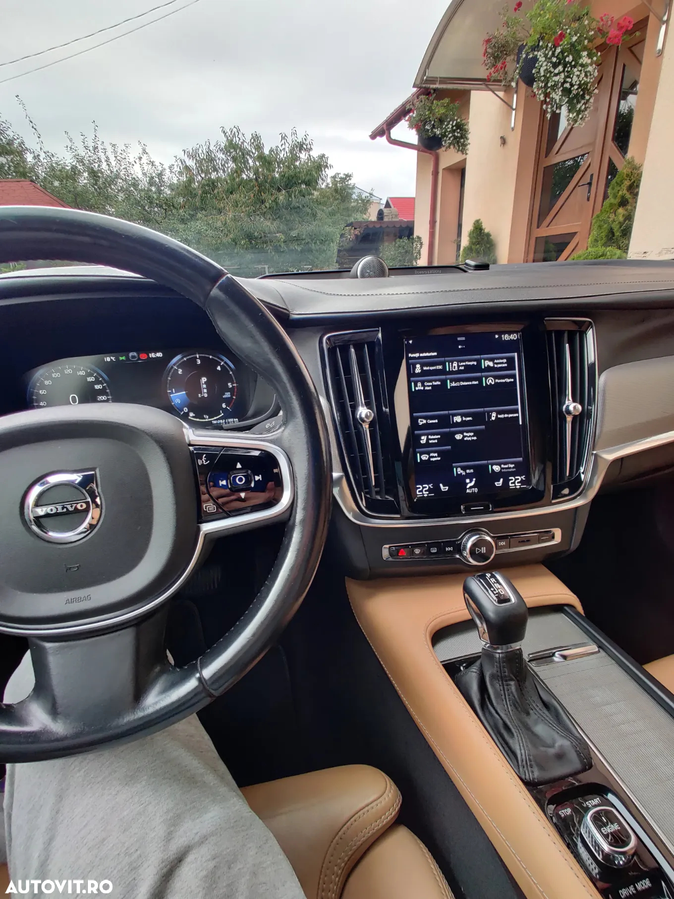 Volvo S90 D4 Inscription - 12