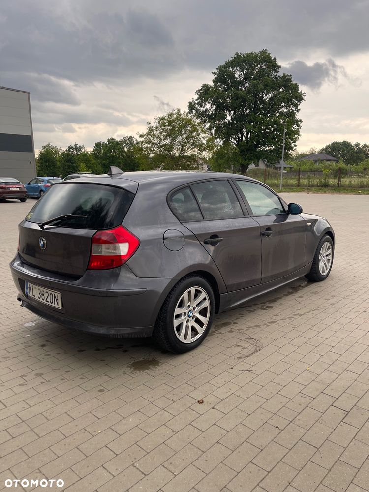 BMW Seria 1 118d - 4