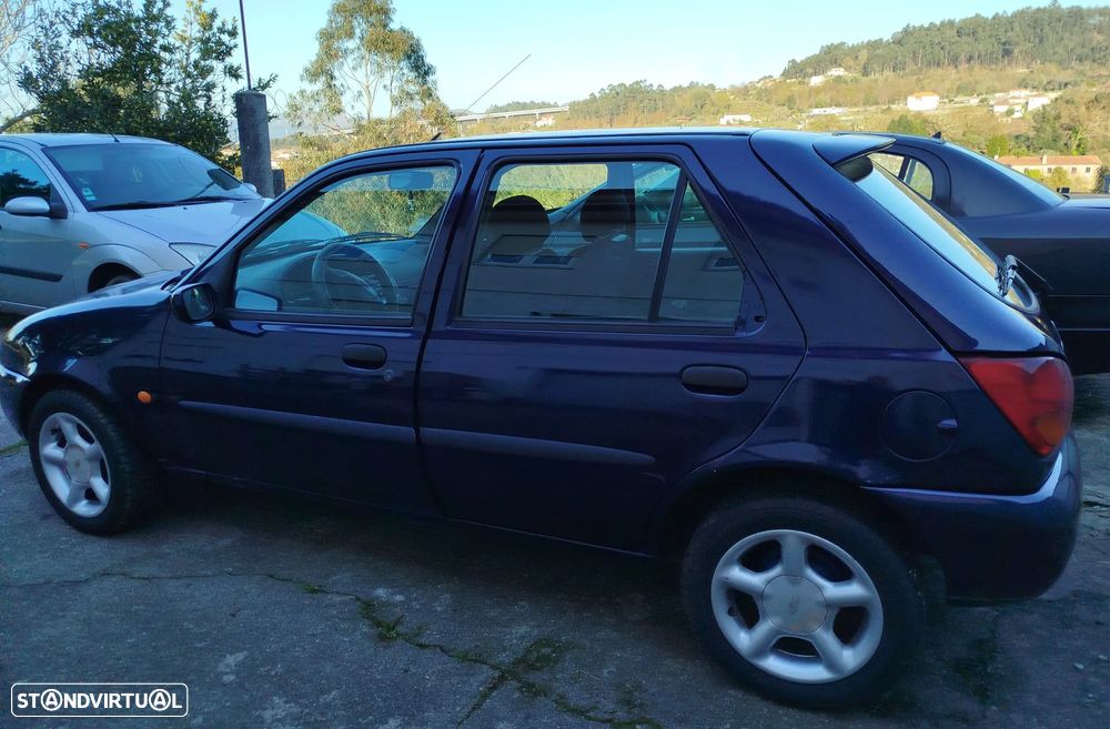 Ford Fiesta 1.25 Edition - 4