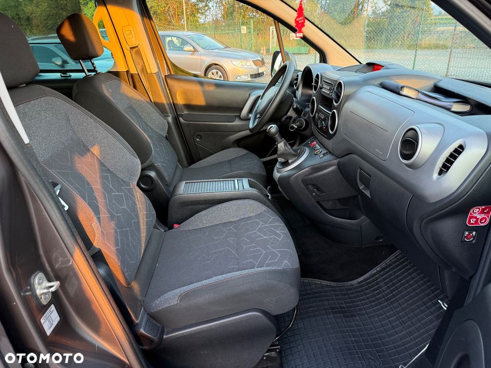 Peugeot Partner - 13
