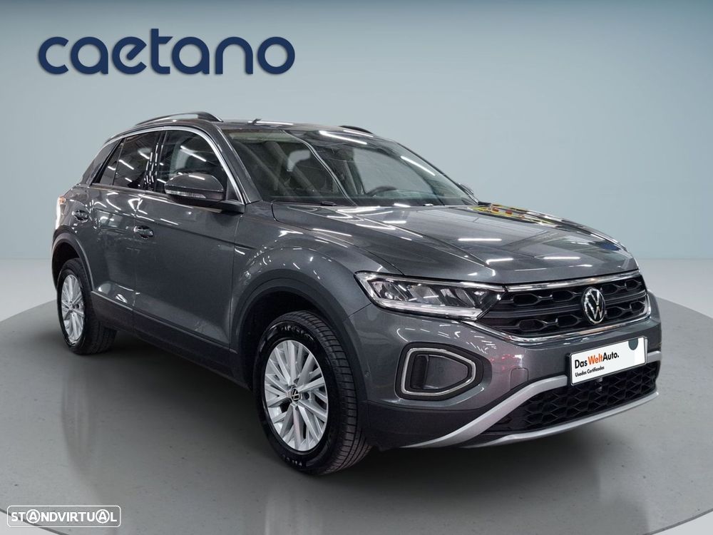 Volkswagen T-Roc 1.0 TSI Life — fotografia 10
