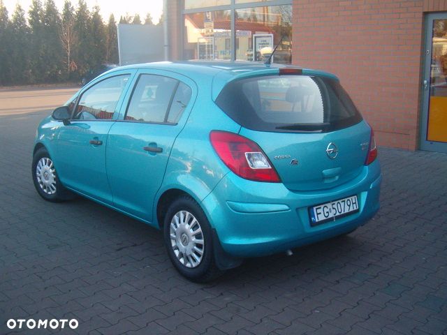 Opel Corsa - 7