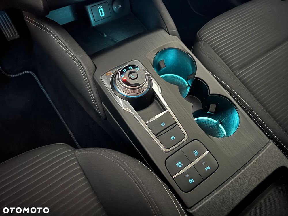 Ford Focus 2.0 EcoBlue Titanium Business - 35