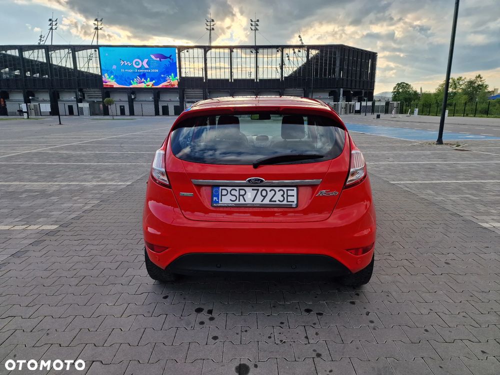 Ford Fiesta - 11
