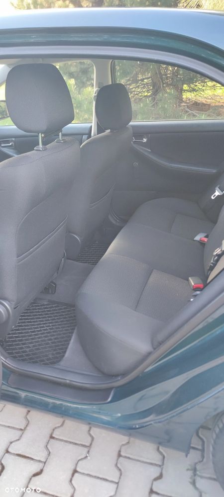 Toyota Corolla 1.6 VVT-i Terra - 6