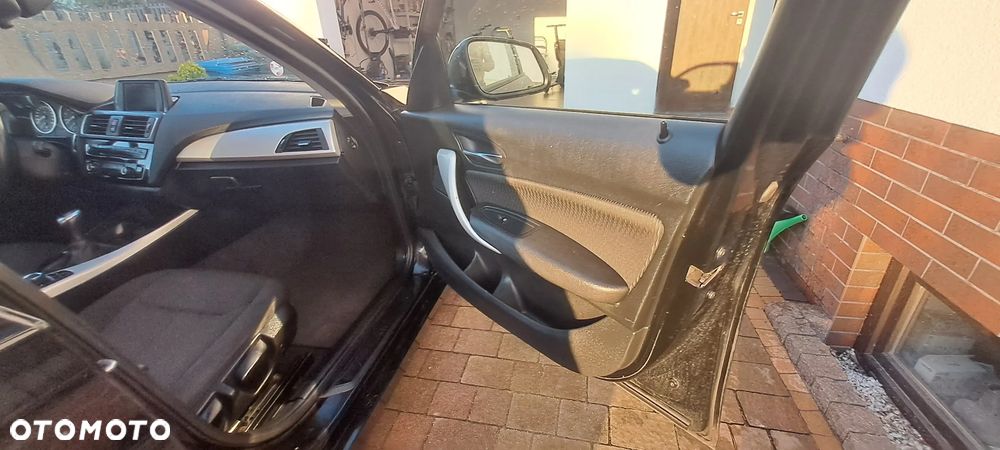 BMW Seria 1 116i Sport Line - 20