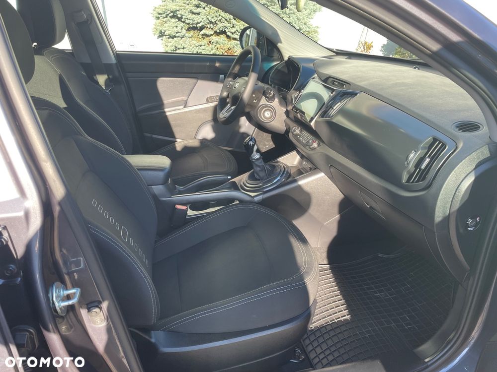 Kia Sportage 1.7 CRDI 2WD Vision - 12