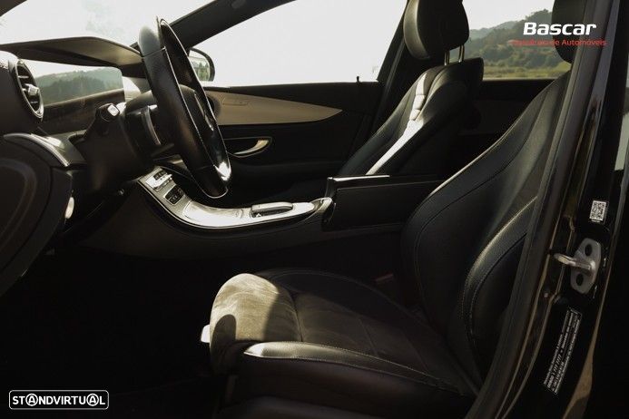 Mercedes-Benz E 300 de AMG Line - 18