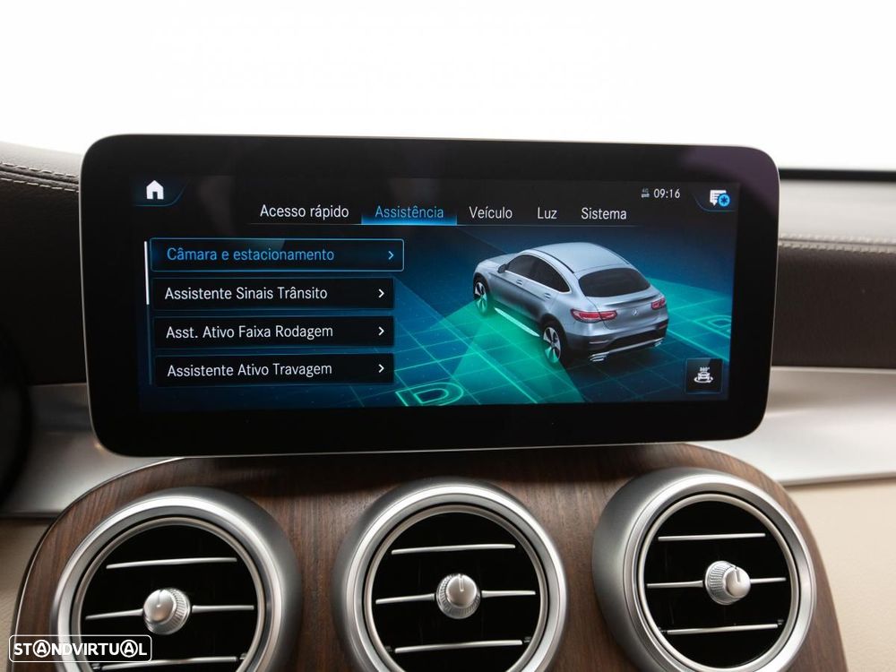 Mercedes-Benz GLC 300 e Coupé 4Matic - 34