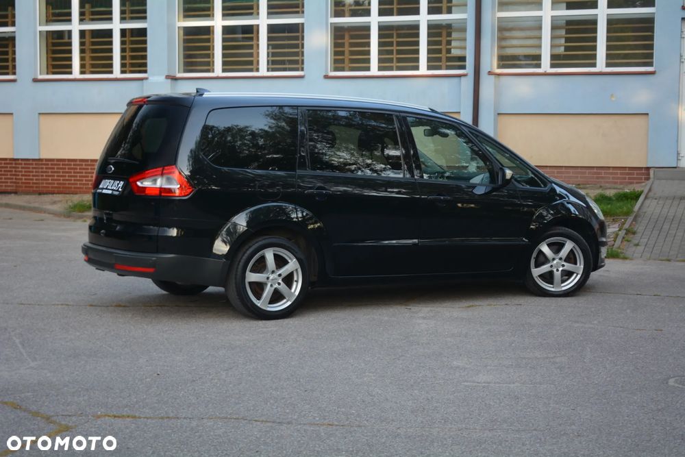 Ford Galaxy - 11