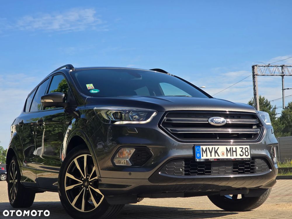 Ford Kuga 2.0 TDCi 4x4 ST-Line - 37