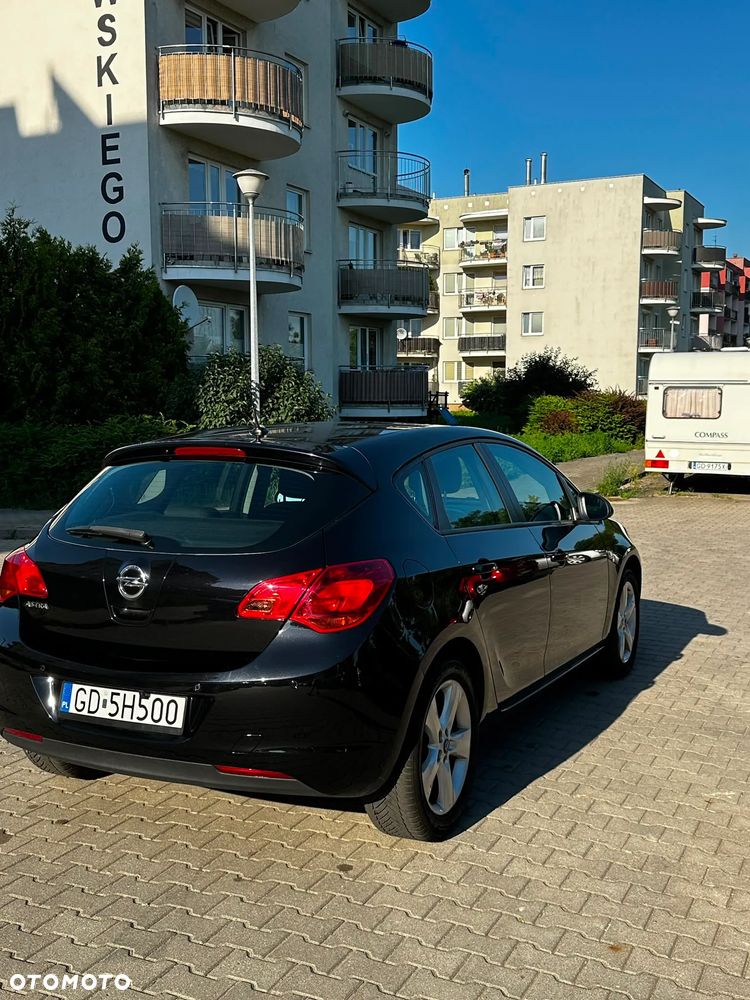 Opel Astra - 3