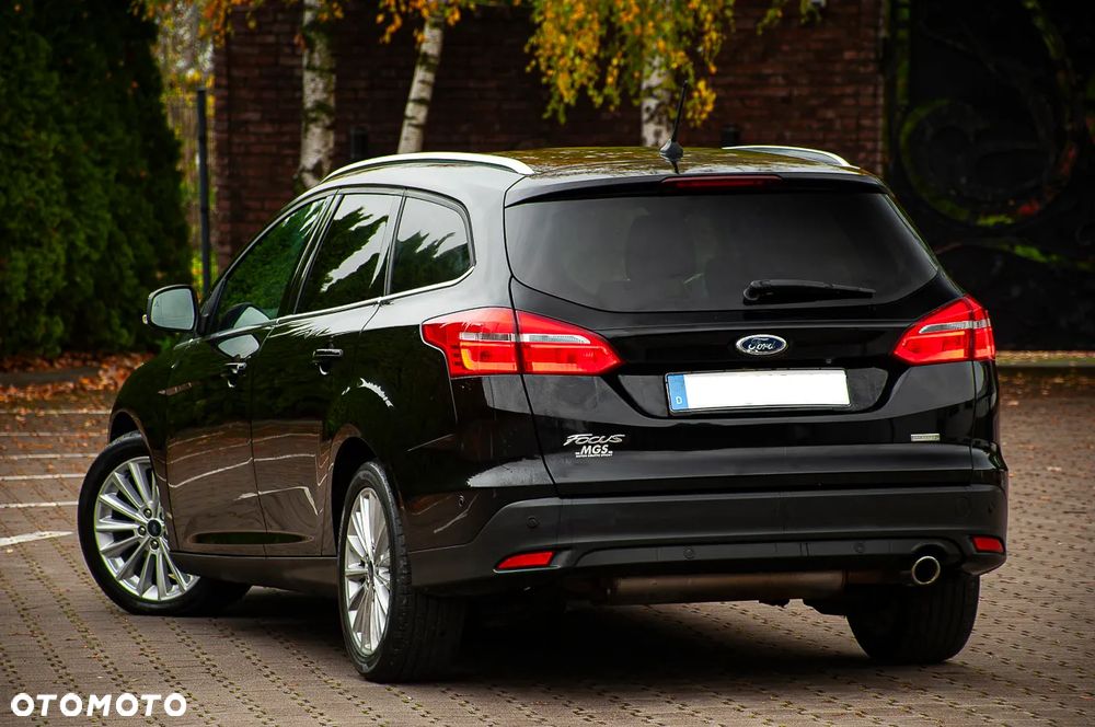 Ford Focus 1.5 EcoBoost Titanium ASS - 12