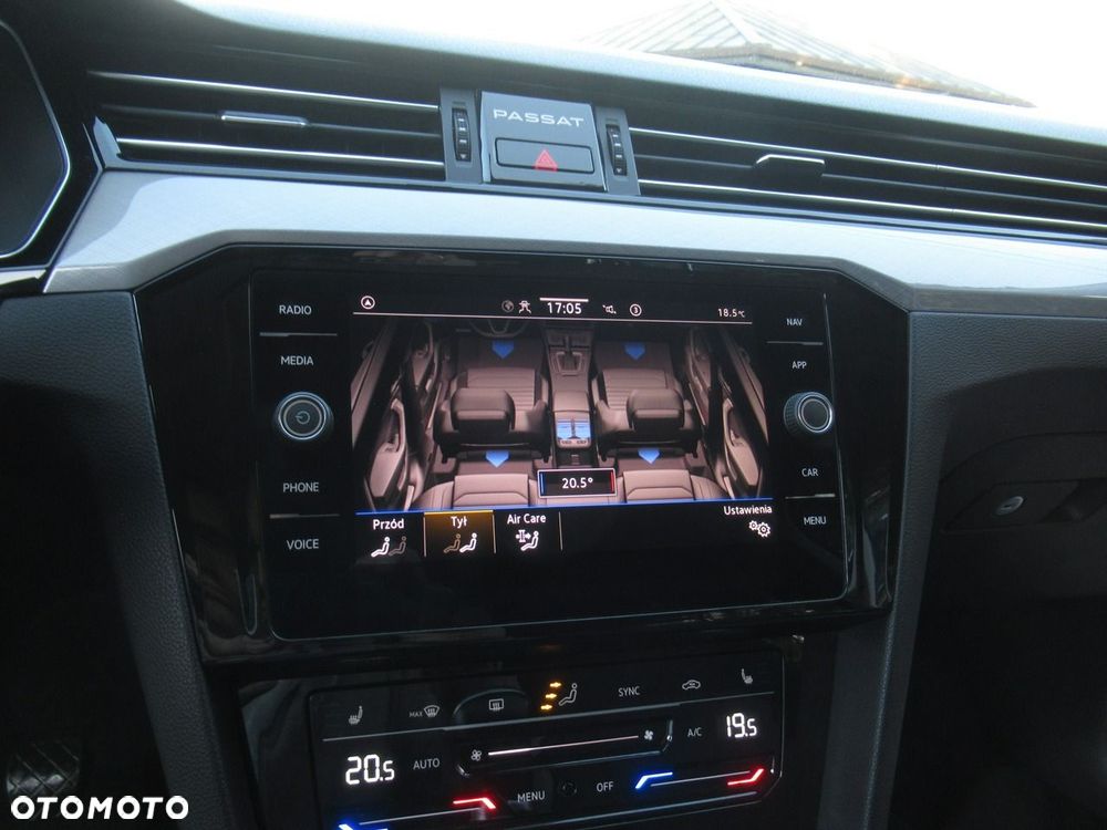 Volkswagen Passat 1.5 TSI EVO Business - 28