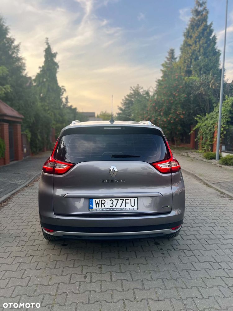 Renault Scenic 1.5 dCi Dynamique - 10