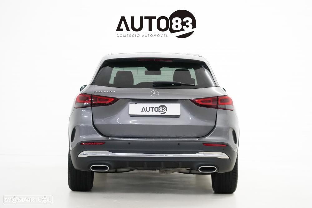 Mercedes-Benz GLA 180 d AMG Line - 4