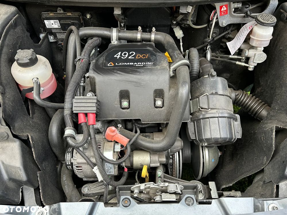 Ligier JS50 - 12