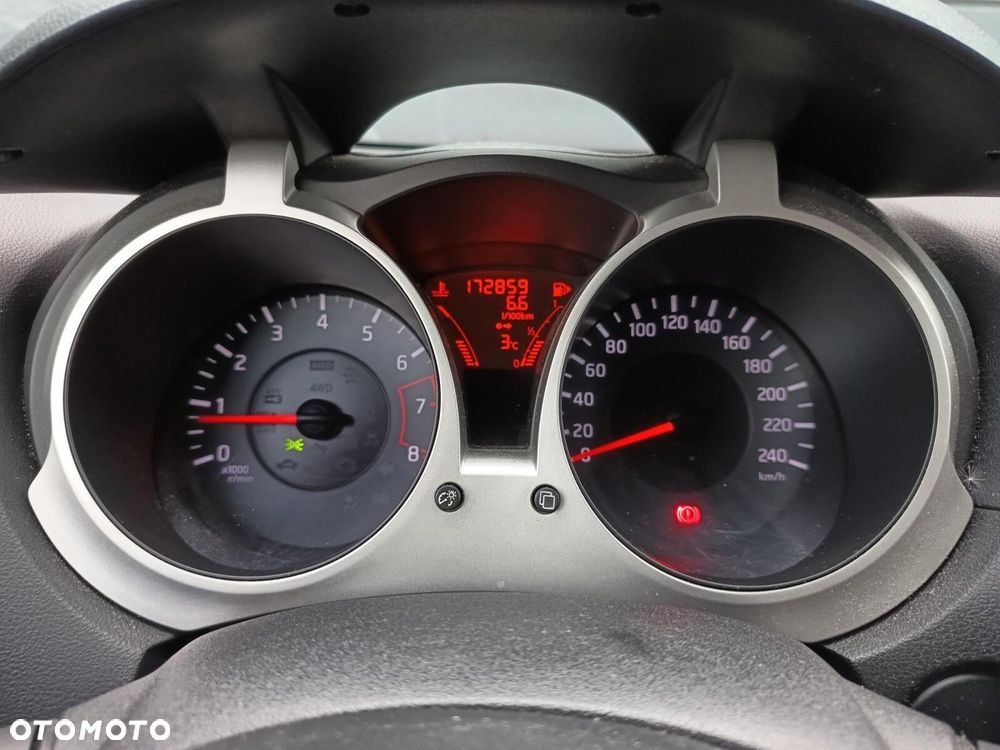 Nissan Juke 1.6 Acenta - 19