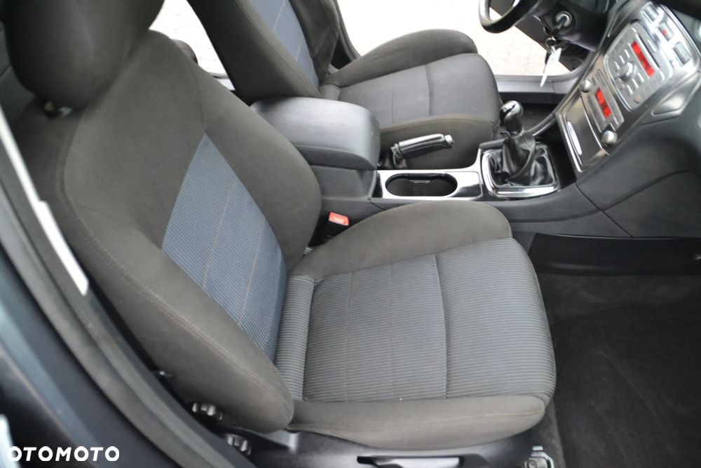 Ford Mondeo 2.0 Viva Titanium - 31