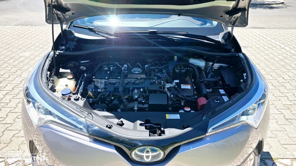 Toyota C-HR 1.8 HSD Exclusive+P.Luxury - 28
