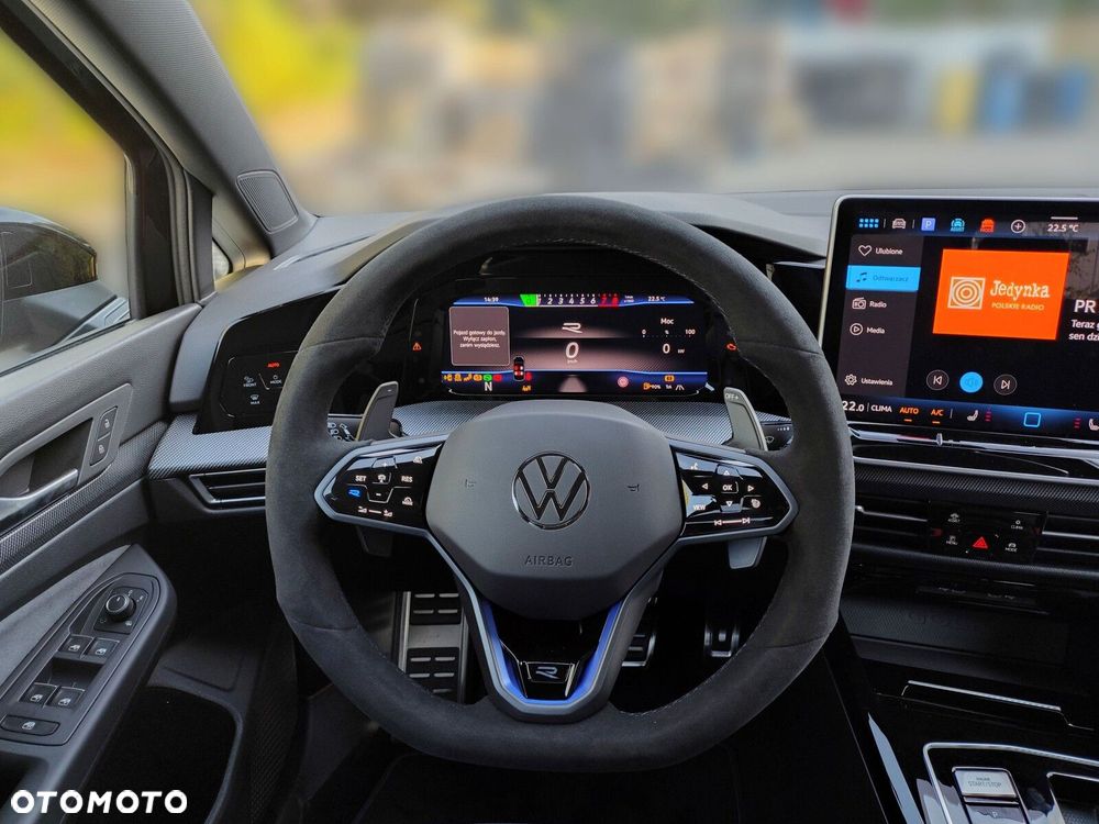 Volkswagen Golf - 14
