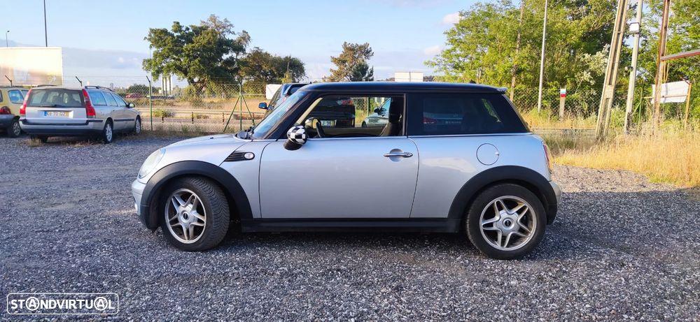 MINI 3 Portas Cooper - 3