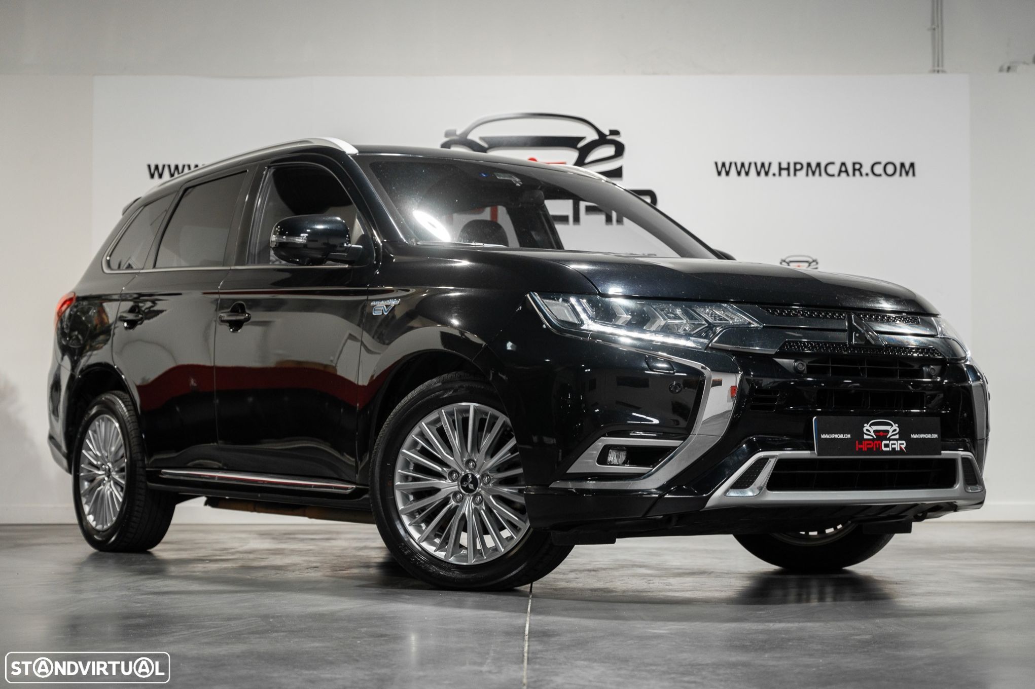Mitsubishi Outlander 2.4 PHEV Instyle - 1