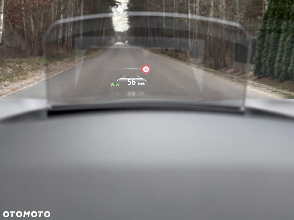 Renault Megane ENERGY TCe 130 Start & Stop Bose Edition - 14