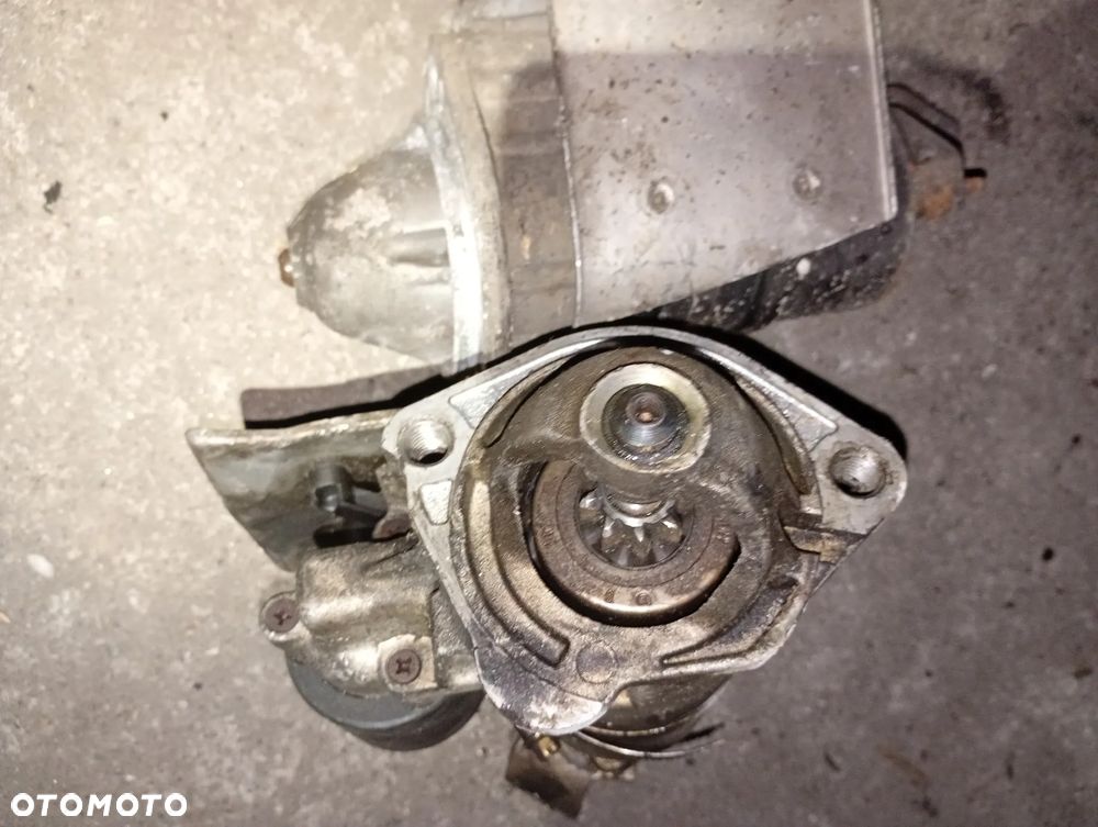 VW Passat B5 Audi A4 B5 rozrusznik 1.6 1.8benzyna bosch - 4
