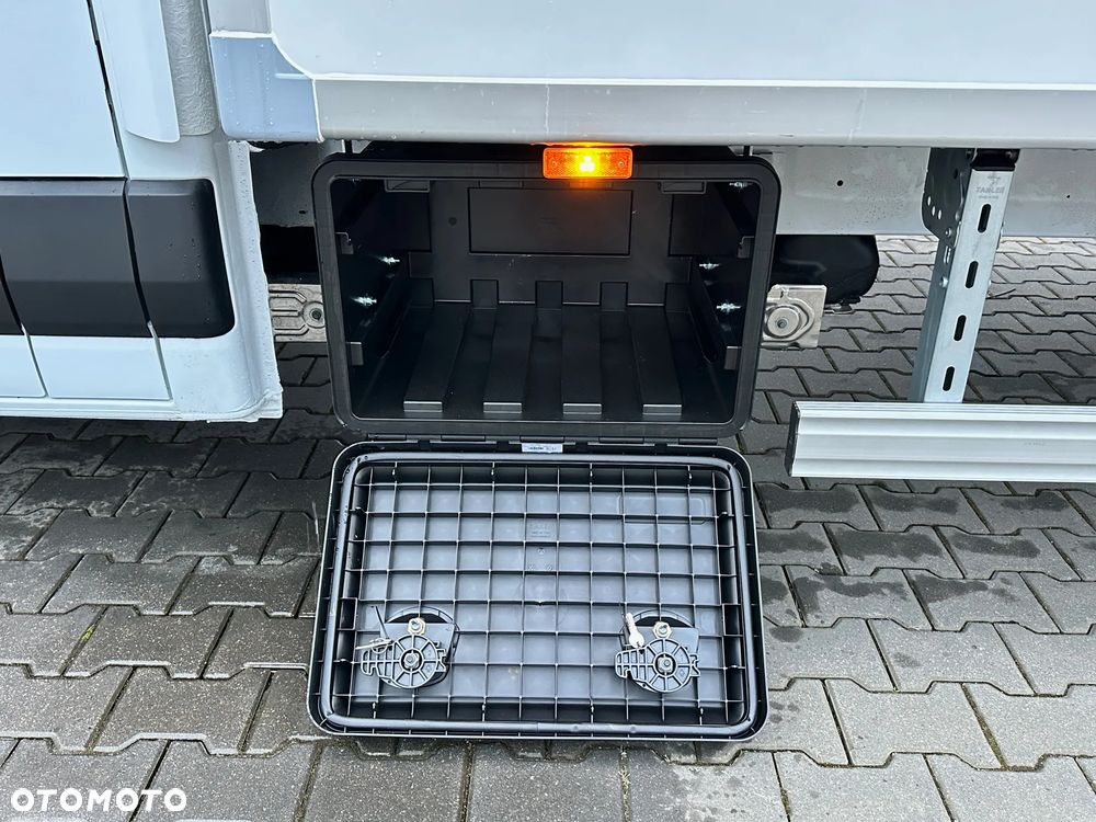 Renault Master - 15