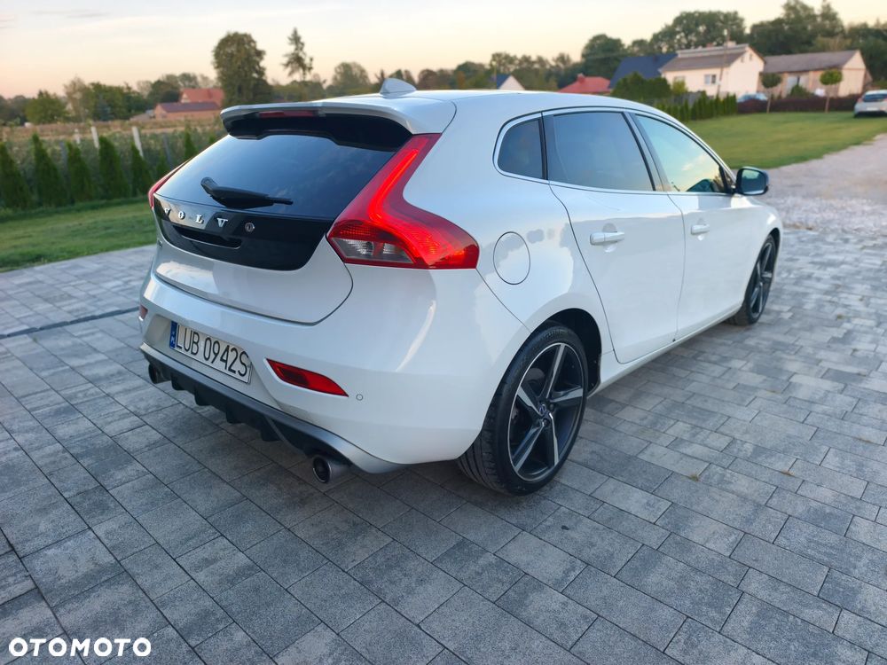 Volvo V40 T3 R-Design Momentum - 10