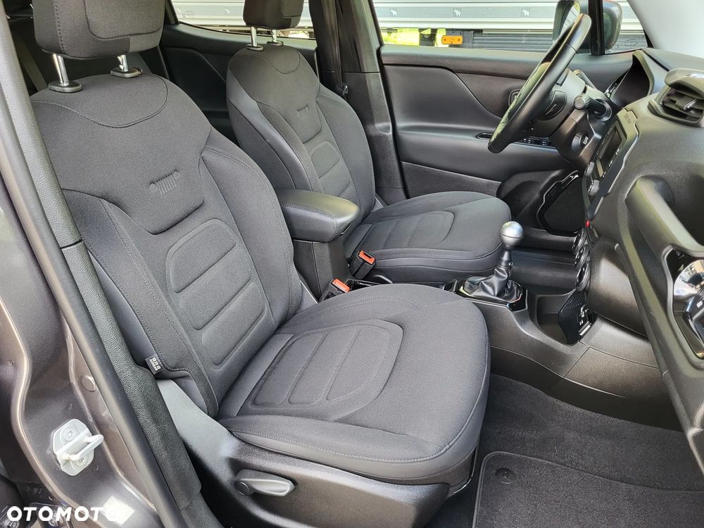 Jeep Renegade 1.6 E-torQ Night Eagle - 30