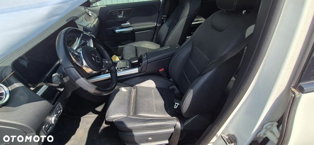 Mercedes-Benz GLA 200 AMG Line - 26