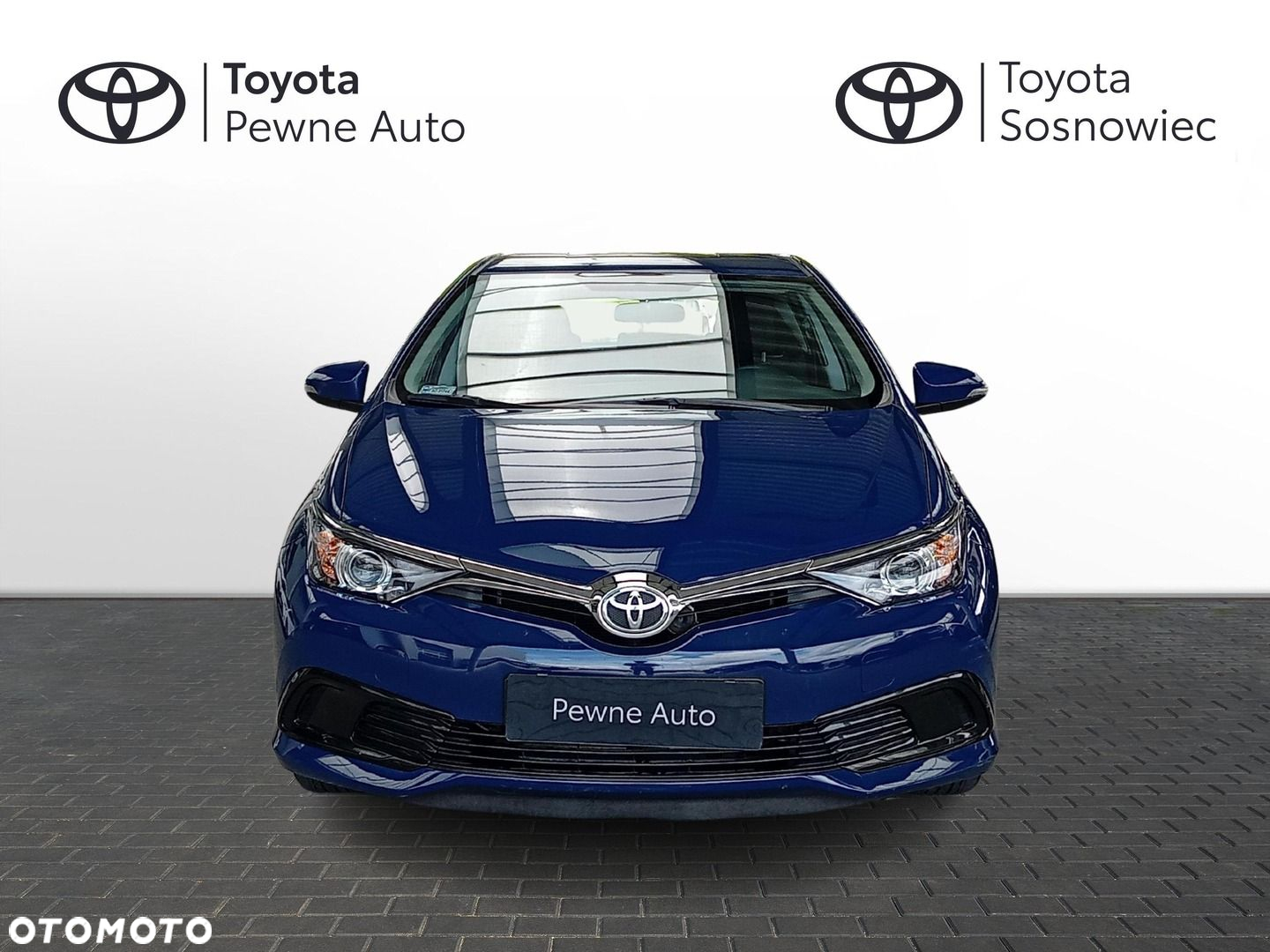 Toyota Auris - 10