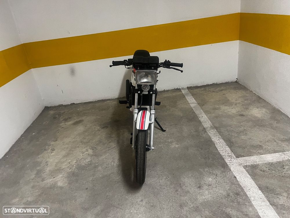 Yamaha RZ 50 - 9