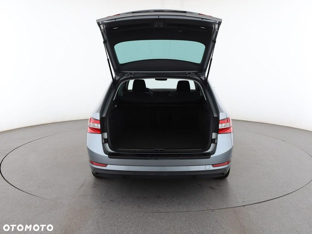 Skoda Superb 1.4 TSI Plug-In Hybrid Ambition DSG - 21