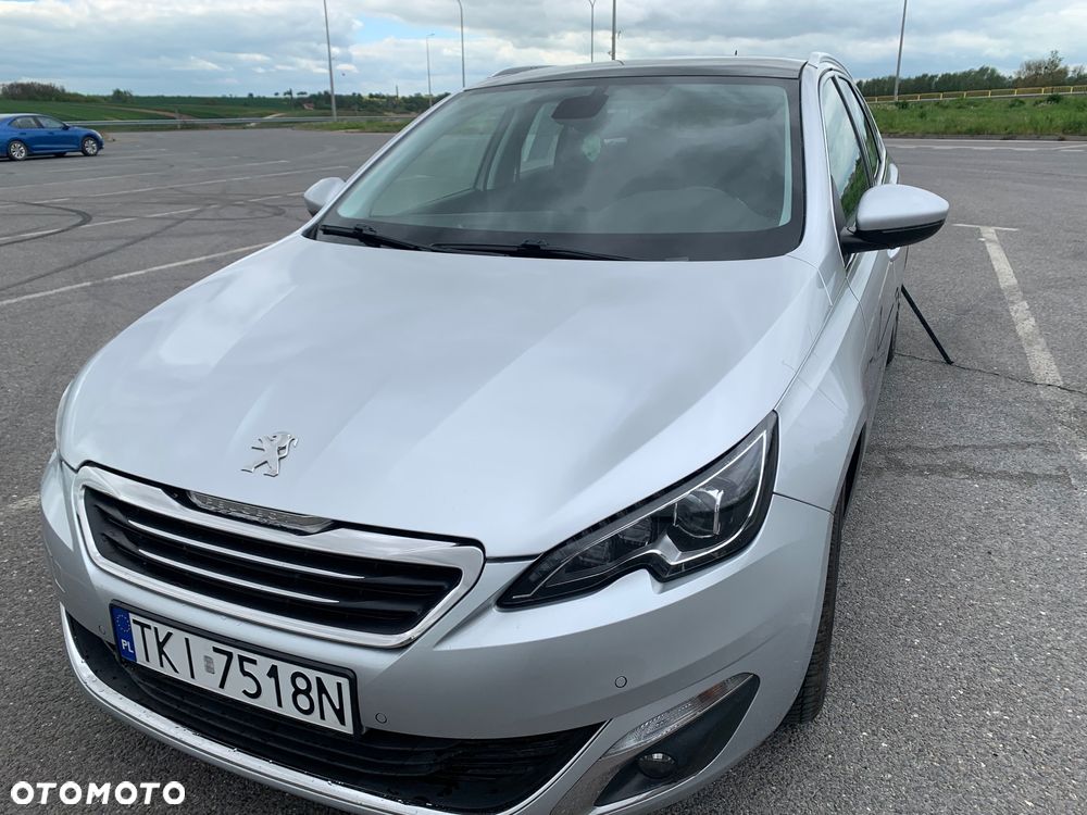 Peugeot 308 BlueHDi FAP 150 Stop&Start Automatik Allure - 10