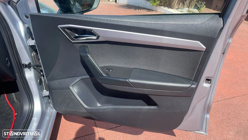 SEAT Ibiza 1.0 TSI FR - 9