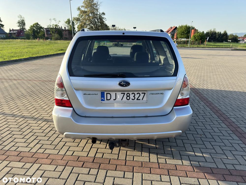 Subaru Forester 2.0 XG Trend - 6