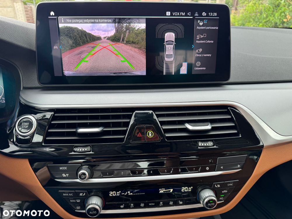BMW Seria 5 520e M Sport sport - 26