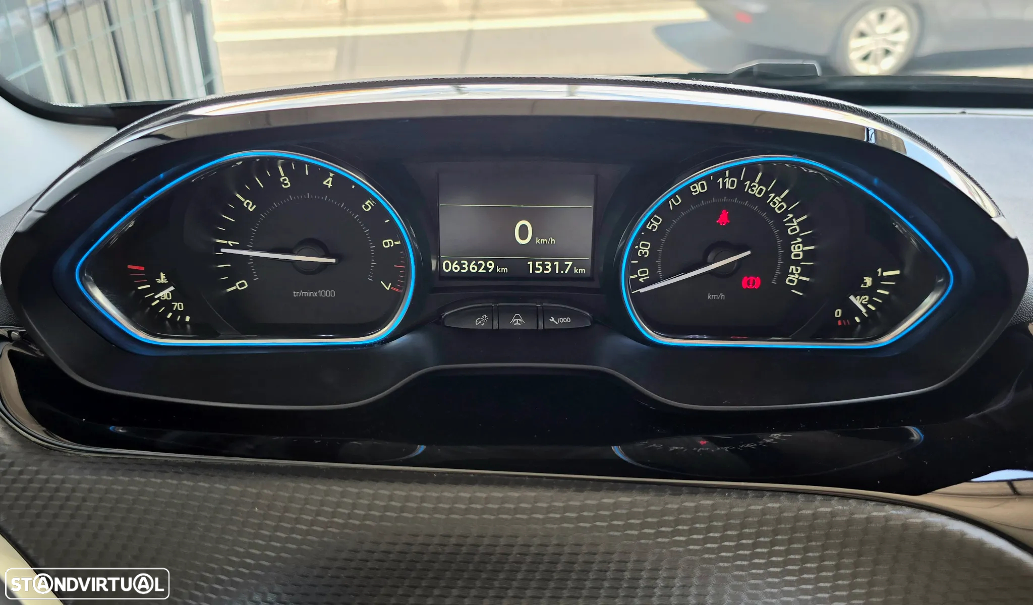 Peugeot 2008 1.2 PureTech Crossway - 19