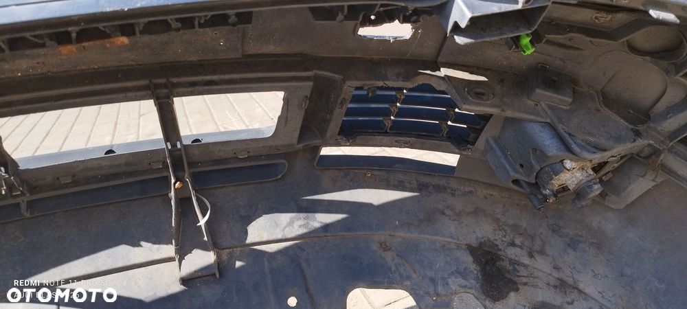 Zderzak Przód LX7Z Audi A4 B6 2.5 Kombi 2002 rok Części Blask Gołdap - 6