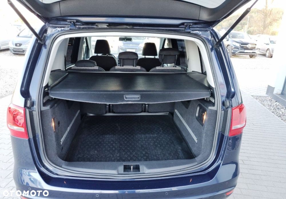 Volkswagen Sharan - 26