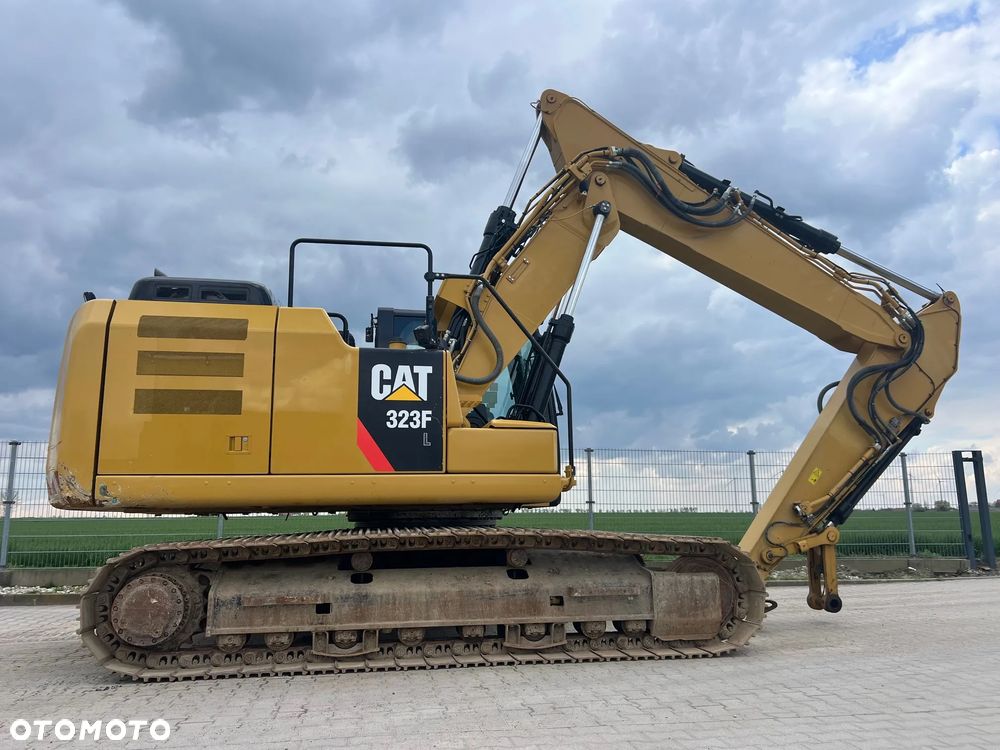 Caterpillar CAT 323FL koparka gąsienicowa - 16